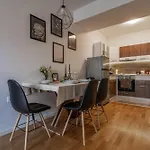 아파트 D&n Chic *