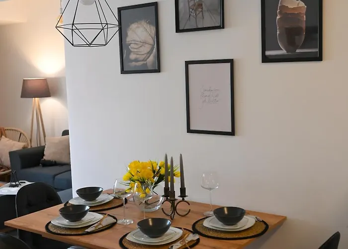 Апартаменти D&n Chic